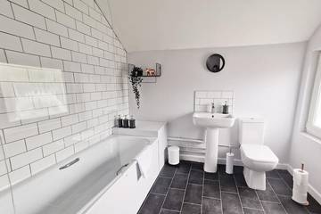 Apartment for 4 People in Cardiff, Cardiff region, Photo 3