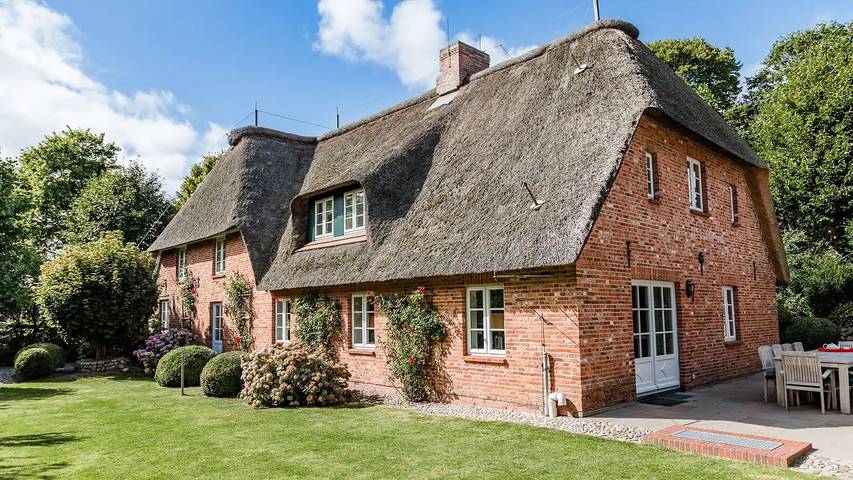 Ferienhaus für 10 Personen, mit Garten und Terrasse sowie Sauna, mit Haustier - 1
