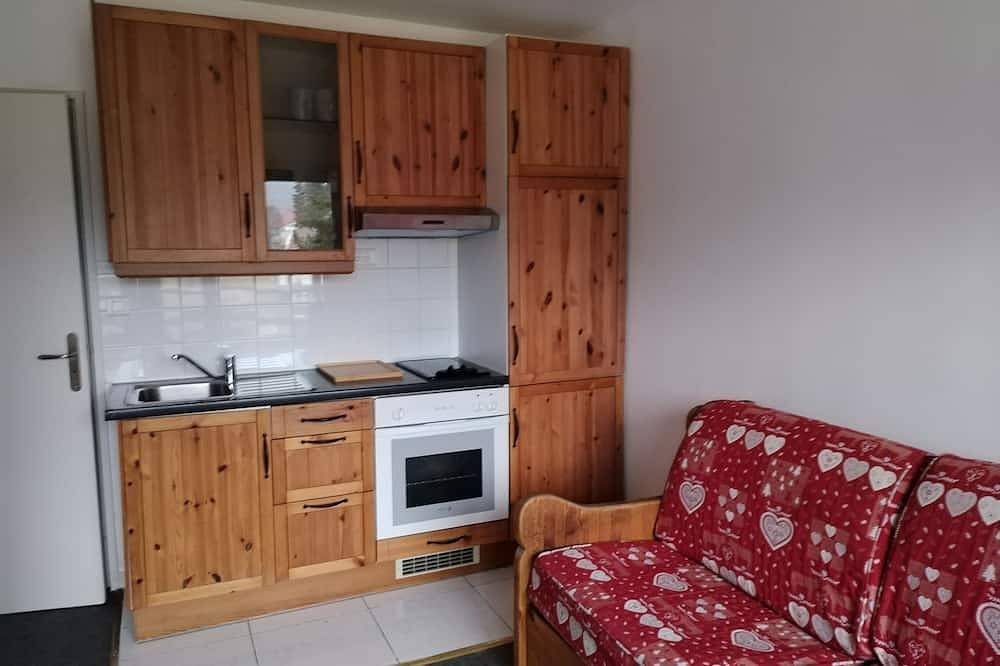Entire apartment, Studio Dans Résidence Avec Piscine Couverte in Les Rousses, Parc naturel régional du Haut-Jura