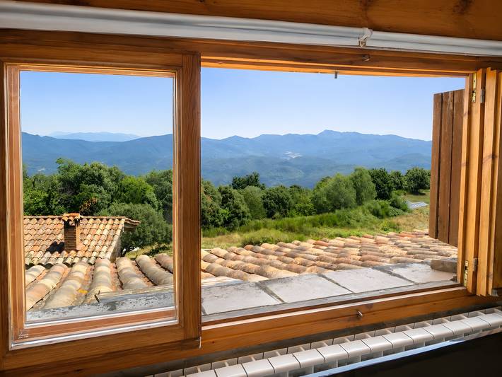 Ganze Wohnung, Les Golfes · Ländliches Loft mit Talblick in Susqueda, Girona Provinz