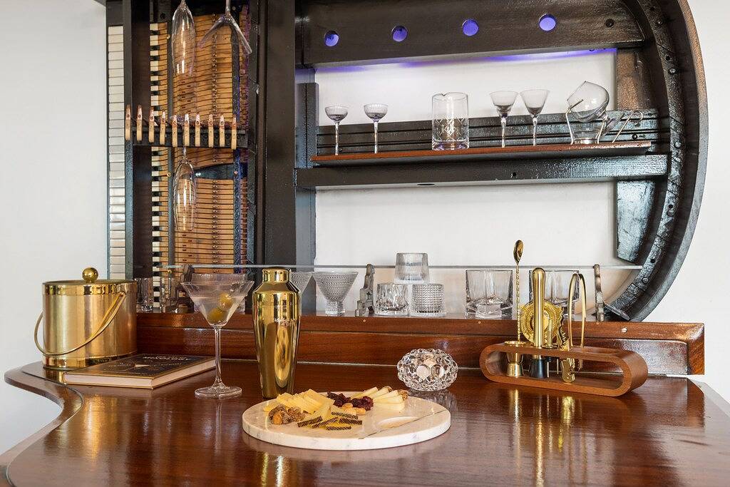 Ganze Wohnung, Romantic Retreat, Hot Tub, Firepit in Syracuse, Onondaga County