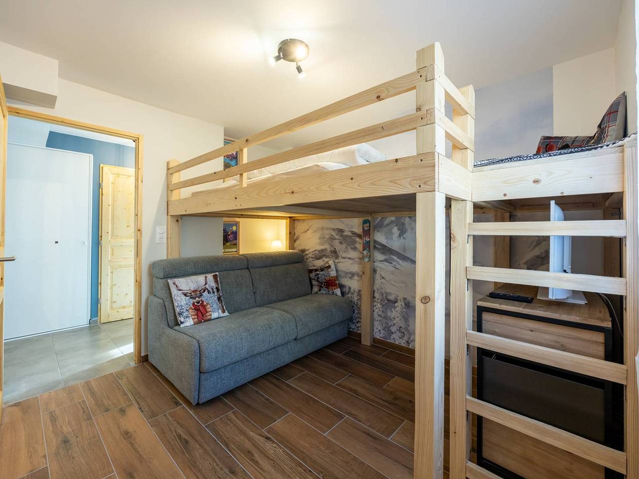 Appartement entier, Appartement 6 pers Terrasse et Wifi proche lac in Génos, Pyrénées