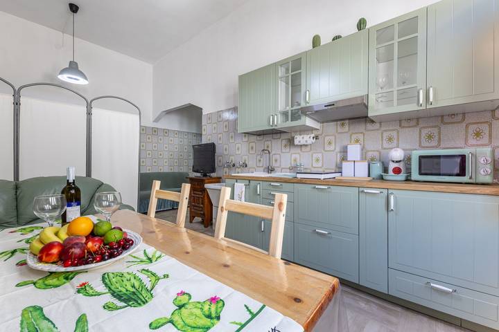Casa Nica Apartment with Wi-Fi and Air Conditioning