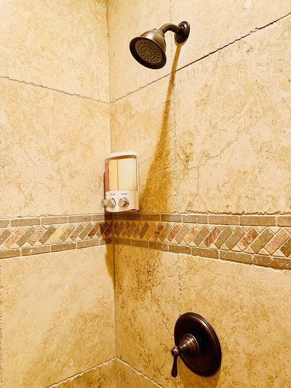 Holiday home for 8 people, with balcony and pool as well as hot tub - 1