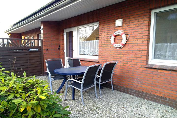 Ferienwohnung für 4 Personen, mit Terrasse in Jade