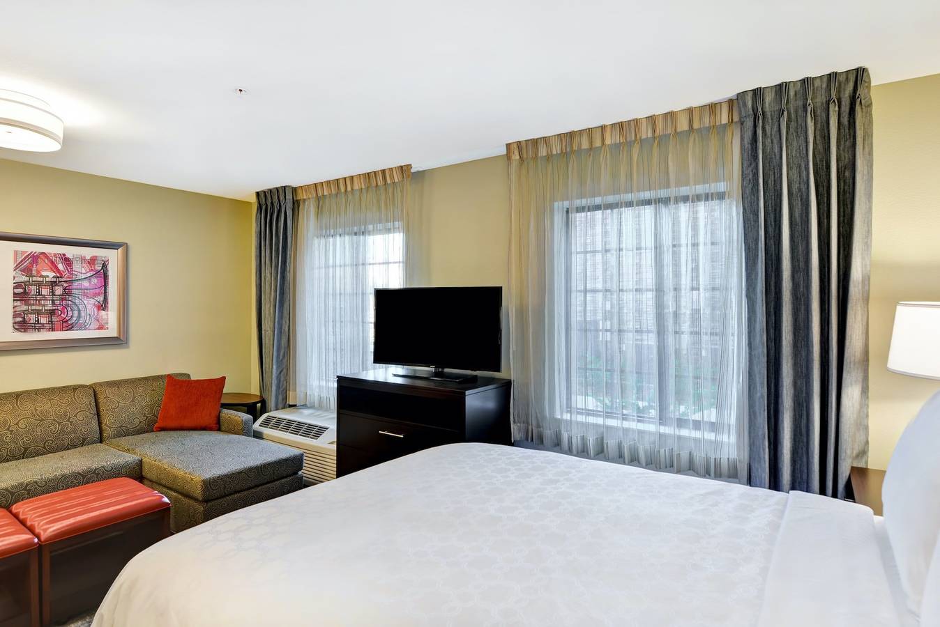Entire studio, Staybridge Suites Mt. Juliet - Nashville Area in Mount Juliet, Wilson County