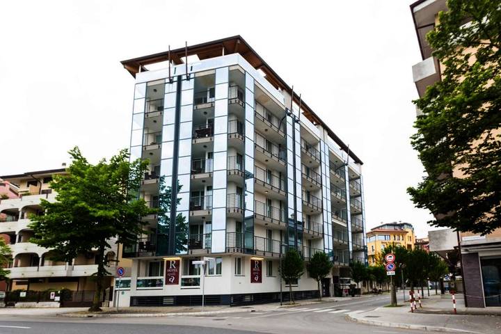 Appart’hôtel pour 6 personnes, avec terrasse et vue, animaux acceptés - 1