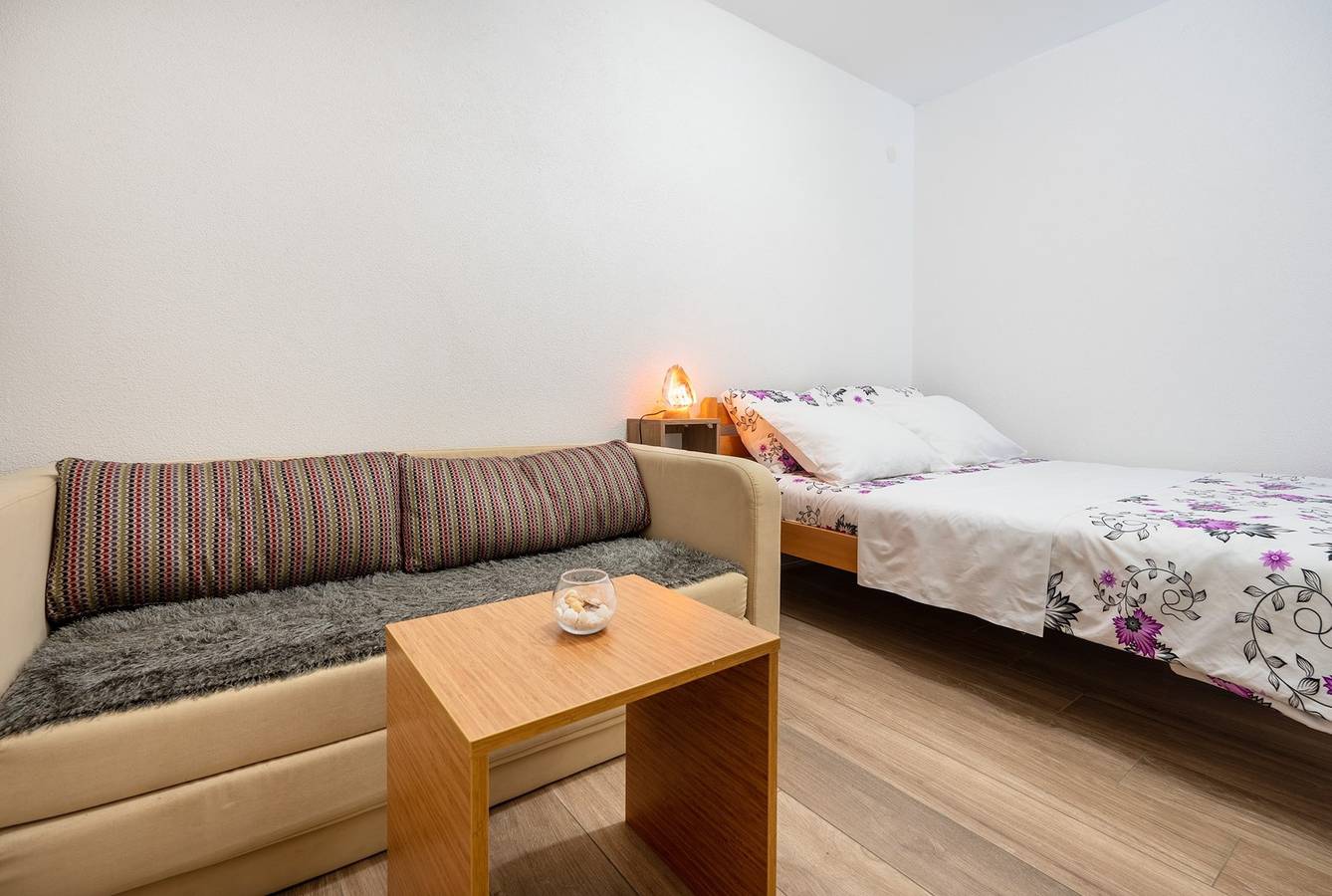 Zimmer für 4 Personen mit Balkon/Terrasse in Neum, Bosnien und Herzegowina