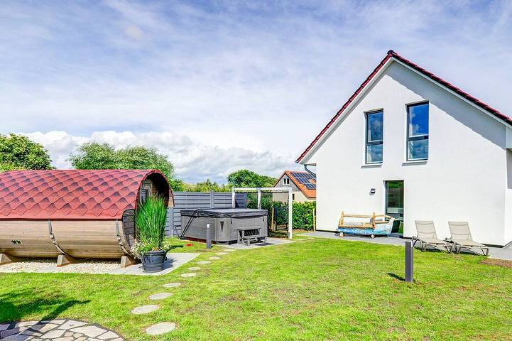 Ferienhaus für 5 Personen, mit Sauna und Whirlpool sowie Garten und Terrasse, mit Haustier in Flensburger Förde