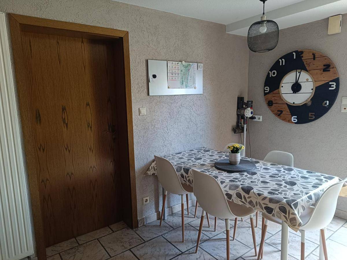 Appartement entier, Two-Bedroom Apartment in Biesheim, Région de Colmar