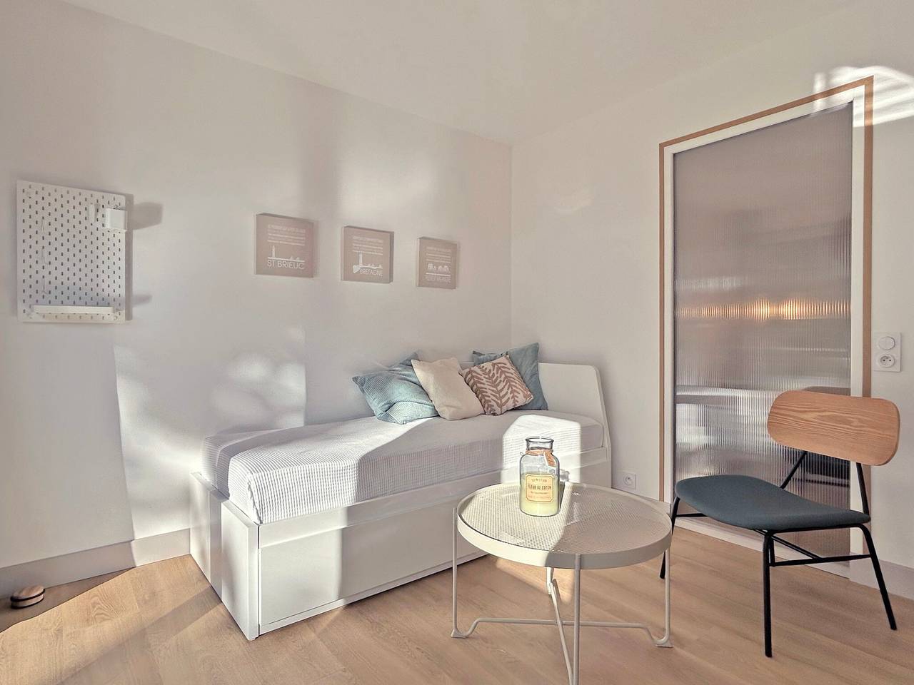 Appartement De Vacances pour 4 Personnes dans Hillion, Côte de Goëlo
