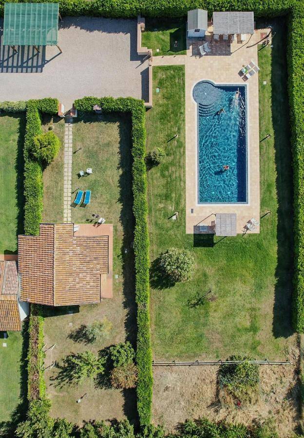 Appart’hôtel pour 5 personnes, avec jardin ainsi que piscine et vue, animaux acceptés