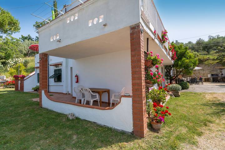 Ferienwohnung für 4 Personen, mit Garten in Riparbella - 2