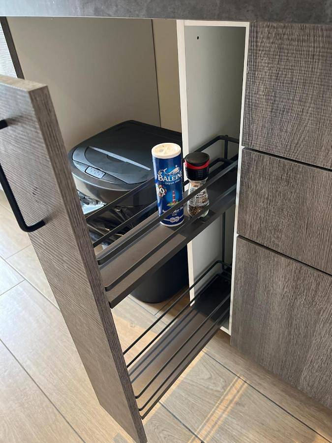 Appartement entier, Maison f2 avec cour privative in Montceau-les-Mines, Région de Chalon-sur-Saône