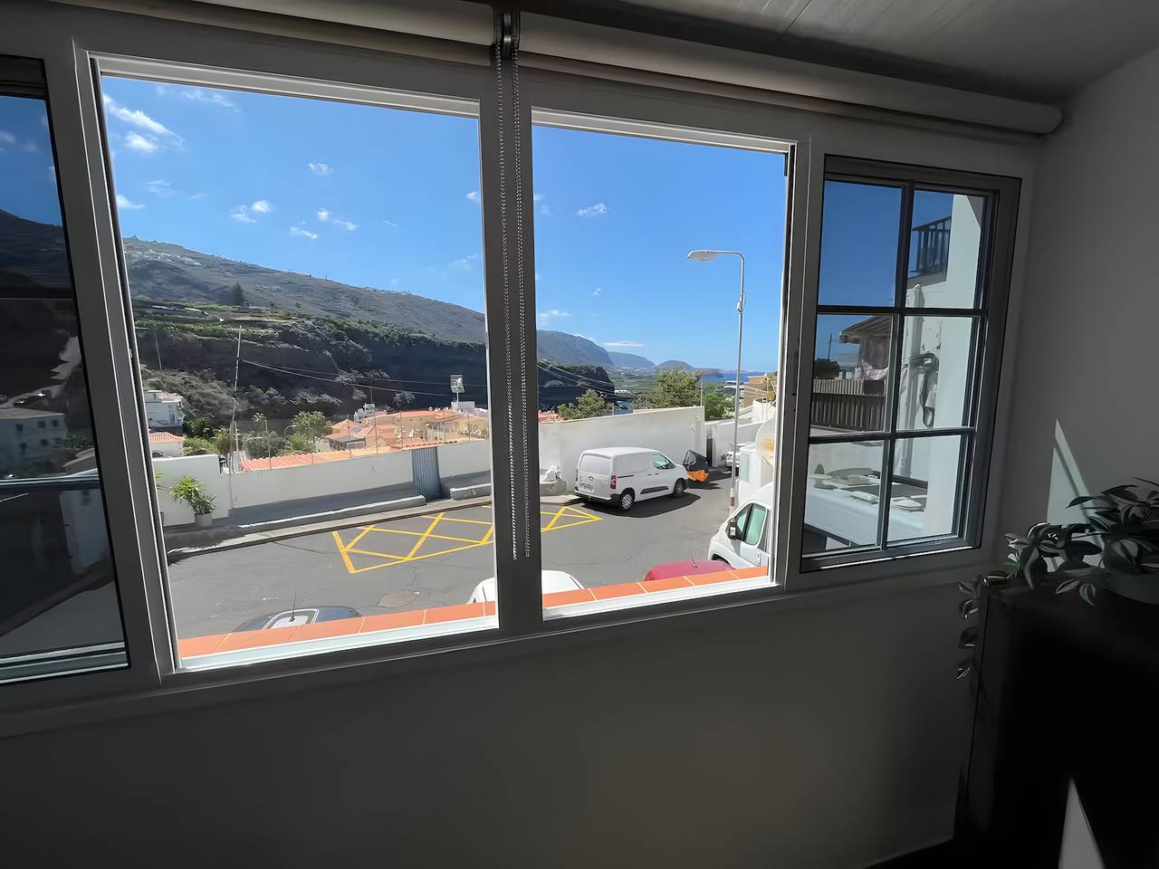 Estudio entero, Estudio vacacional 'Sea and Sunset Love' con vistas al mar y Wi-Fi in San Marcos, Tenerife Norte