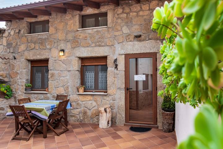 Casa rural para 4 personas, con Jardín en Amavida, Provincia de Ávila