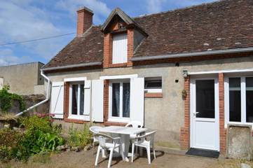Gîte pour 3 personnes, avec terrasse à Châteauneuf-sur-Loire