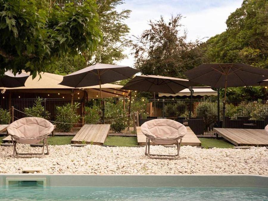 Camping Suze Luxe Nature - Lodge 6 personnes - Lodge Jasmin 34m² - 3 chambres - cuisine - salle d'eau in Suze-la-Rousse, Région de nyons