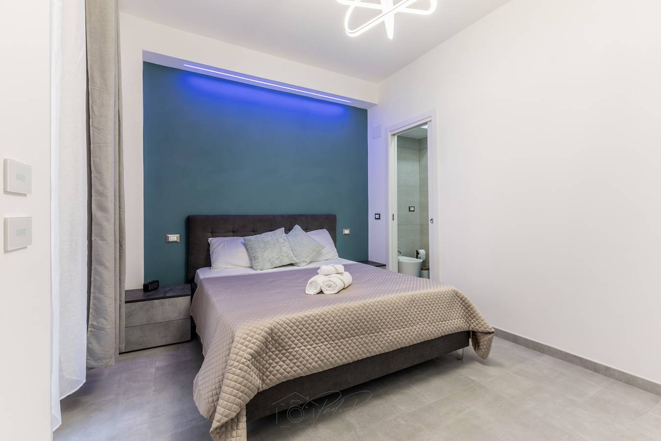 Zimmer 'Gordiani Guest House - Grey' mit Wlan und Klimaanlage in Rom, Rom Provinz