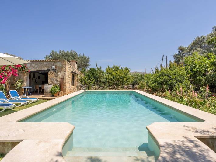 Villa Can Boseta Aires by Sunvillas Mallorca in Pollensa Ciudad, Pollença