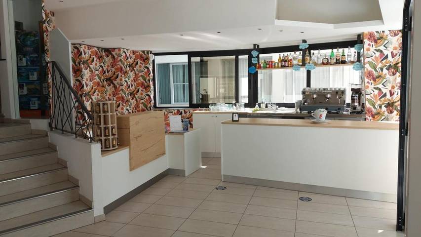 Hôtel pour 2 personnes, avec Balcon et Jardin à Cattolica