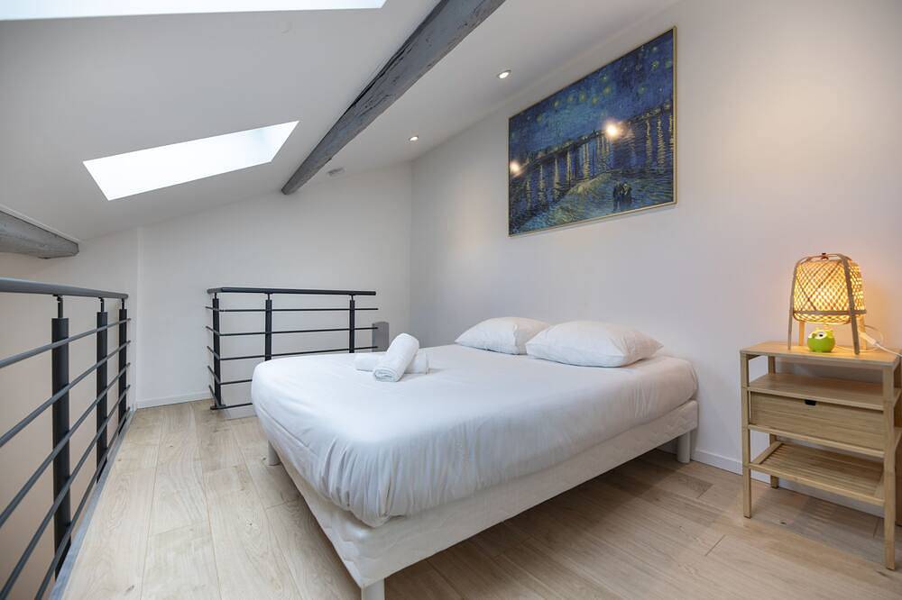 Entire apartment, Thionville Loft a starry night in Thionville, Moselle