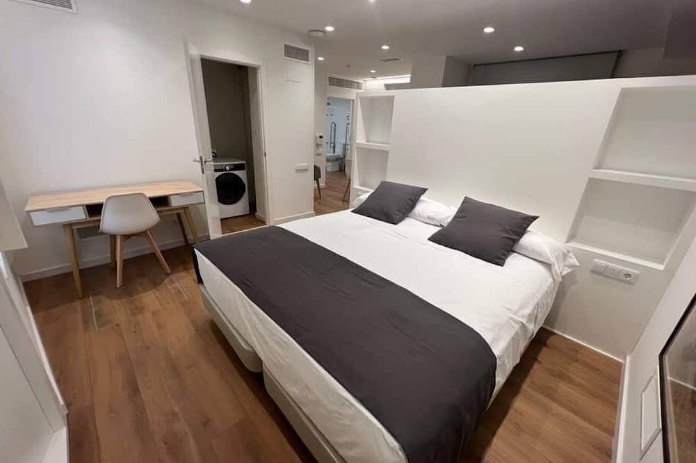 Old Town Flats Casa del Bisbe Apartamento Planta Baja in Valencia City Centre, Valencia