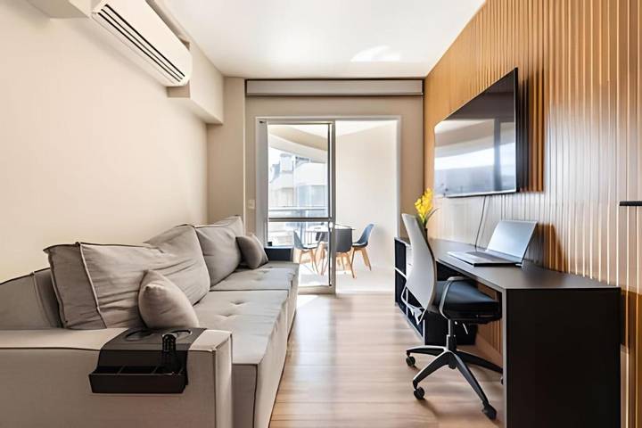 Casas e apartamentos de temporada para 5 pessoas, com sauna e jardim e ainda jacuzzi and piscina em Morumbi