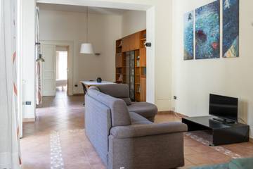 Vakantieappartement voor 9 Personen in Napels, Tyrrhenische kust Campania, Afbeelding 3