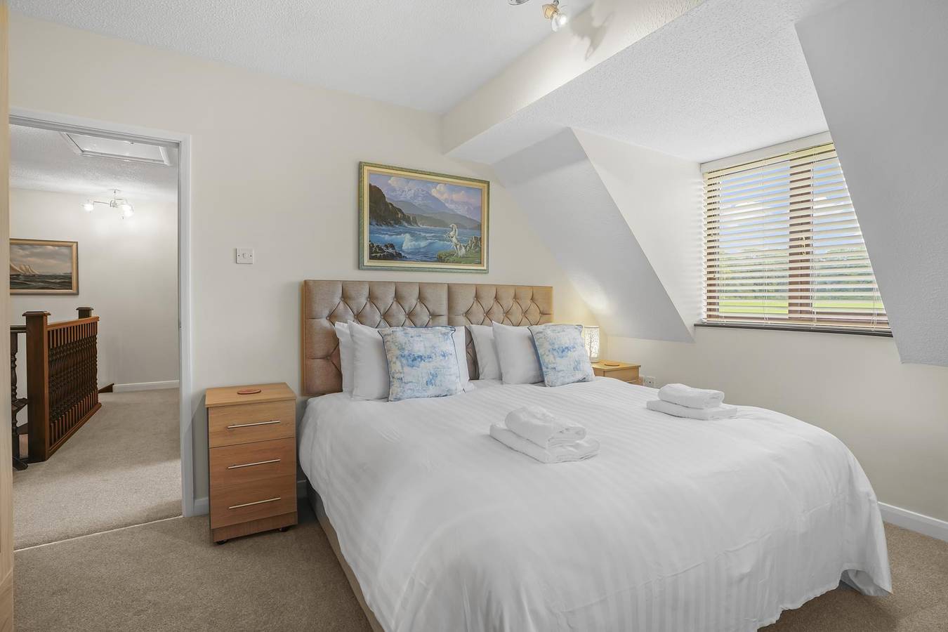 House -  Sleeps 6 & Free Parking, Pets in Mautby, Great Yarmouth