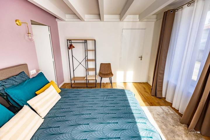 Location de vacances pour 2 personnes, avec jardin ainsi que terrasse et piscine à Mornac-sur-Seudre - 4