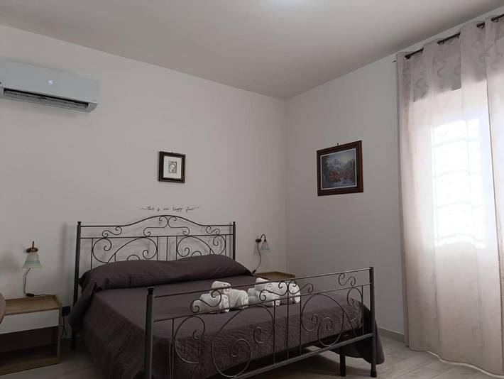 Ferienhaus mit Meerblick für 7 Personen, mit Garten und Ausblick, kinderfreundlich in Palermo - 2