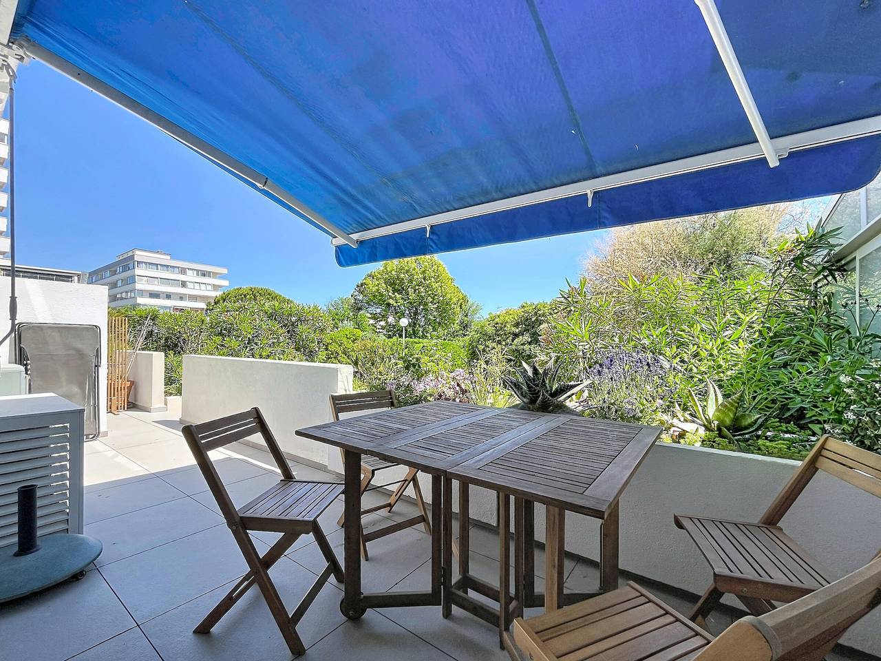 Ganzes Studio, Studio mit Terrasse und Klimaanlage, in Strandnähe in Carnon-Plage, Mauguio