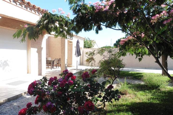 Location de vacances pour 5 personnes, avec piscine et jardin à Sallèles-d'Aude - 3