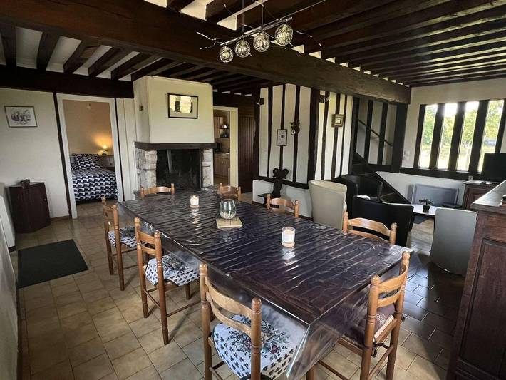 Location de vacances pour 8 personnes, avec terrasse et jardin à Genneville - 2