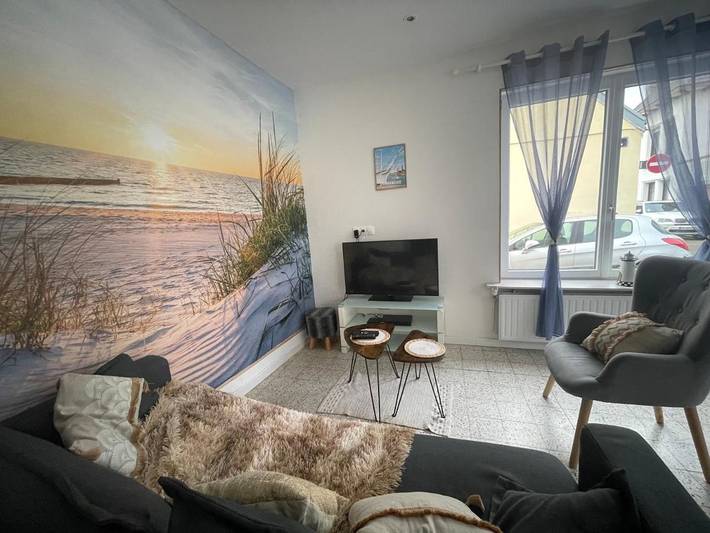 Location de vacances pour 8 personnes, avec Balcon ainsi que Terrasse et Vue à Grand-Fort-Philippe