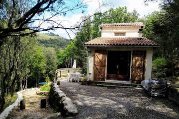 Gîte pour 6 personnes, avec terrasse à Soudorgues
