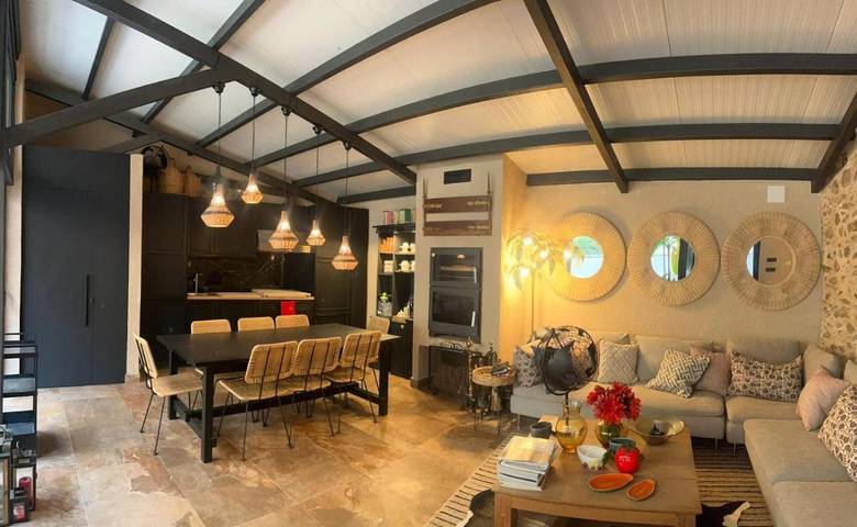 Apartamento para 8 personas, con piscina y terraza en Guadalupe (España)