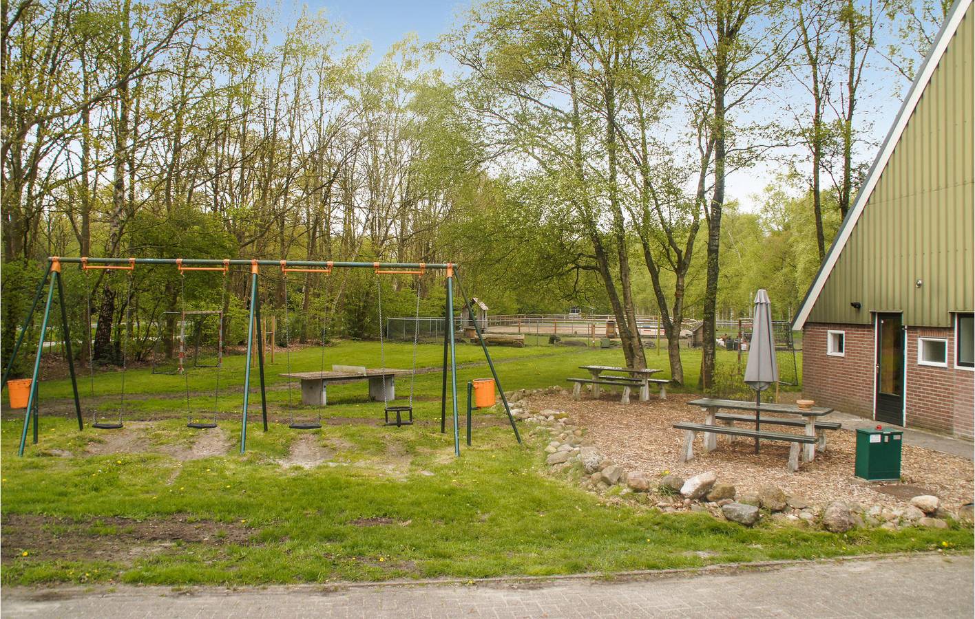 Ferienhaus für 12 Personen mit Ausblick in Drenthe