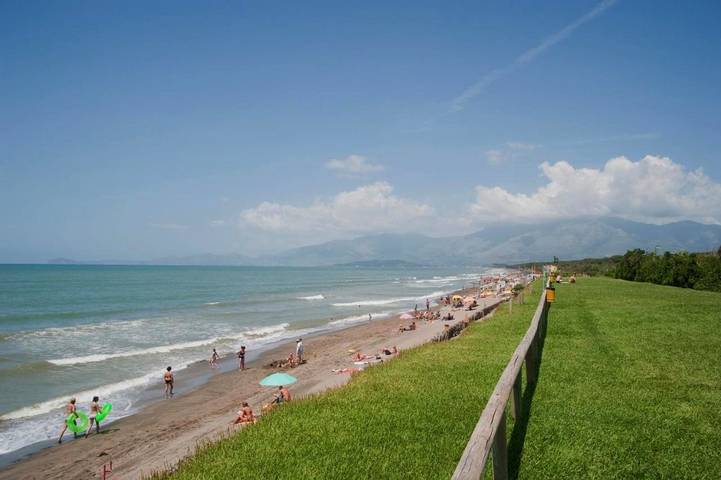 Bungalow für 5 Personen, mit Terrasse und Pool sowie Kinderpool in Kampanien - 3