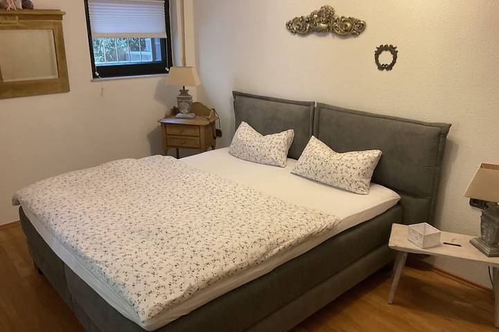 Ferienwohnung für 3 Personen, mit Terrasse und Garten sowie Sauna in Hattingen - 2