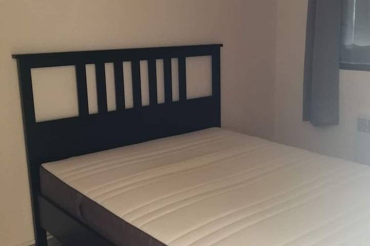 Gîte pour 4 personnes, avec jardin à Eygliers - 2