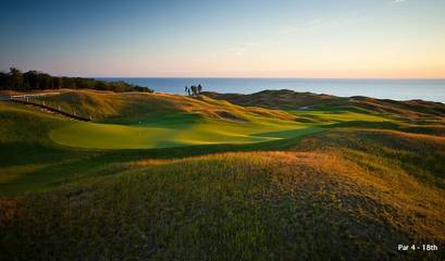 Log Cabin for 15 Guests in Lake Michigan, Michigan, Picture 4