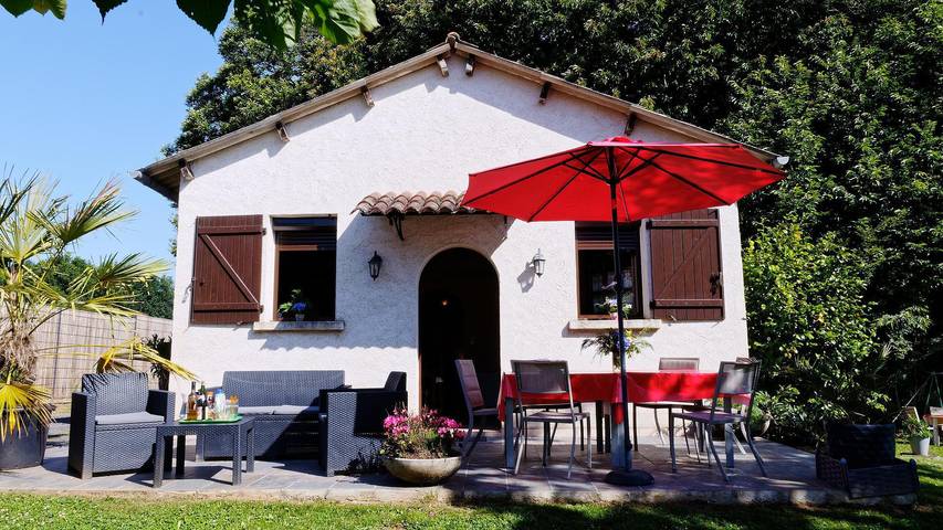Maison de vacances pour 5 personnes, avec jardin en Corrèze