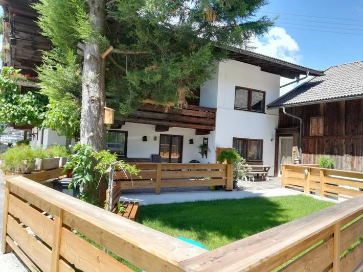 Ferienwohnung für 4 Personen, mit Balkon und Terrasse sowie Garten und Sauna in Buch in Tirol - 2