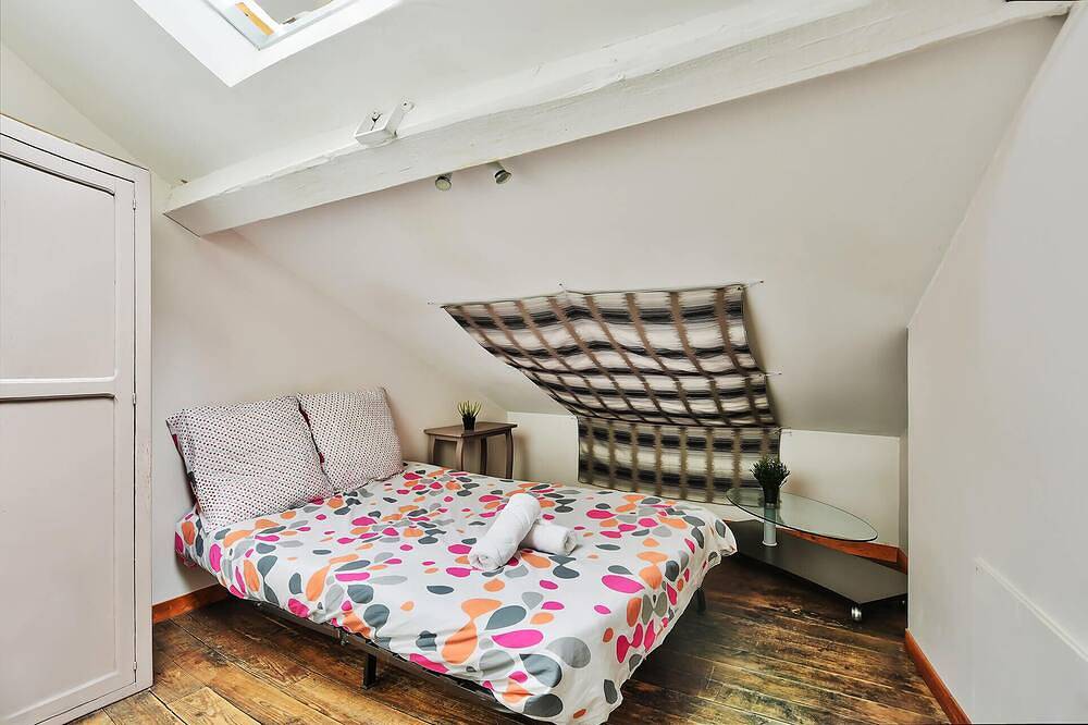 Ganze Wohnung, Le Cosy 6-person apartment Saint Etienne in Saint-Étienne, Regionaler Naturpark Pilat