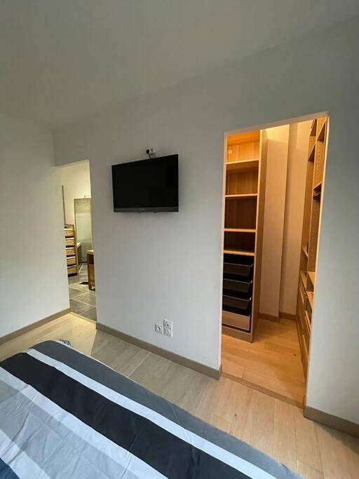 Gîte pour 2 personnes, avec jacuzzi dans Office De Tourisme Des Saintes Maries De La Mer - 4