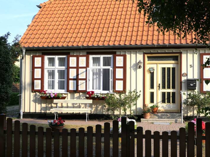 Ferienwohnung für 2 Personen, mit Terrasse und Garten in Prerow - 3