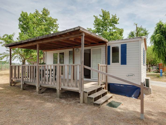 Chalet per 4 persone, con Idromassaggio e Terrazza nonché Piscina a Cesenatico