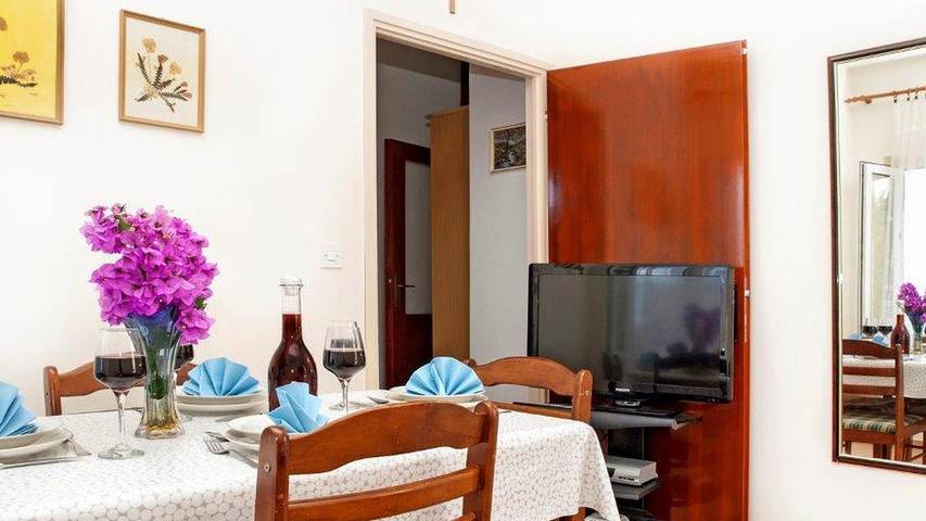 Ferienwohnung für 4 Personen, mit Terrasse in Pisak - 4